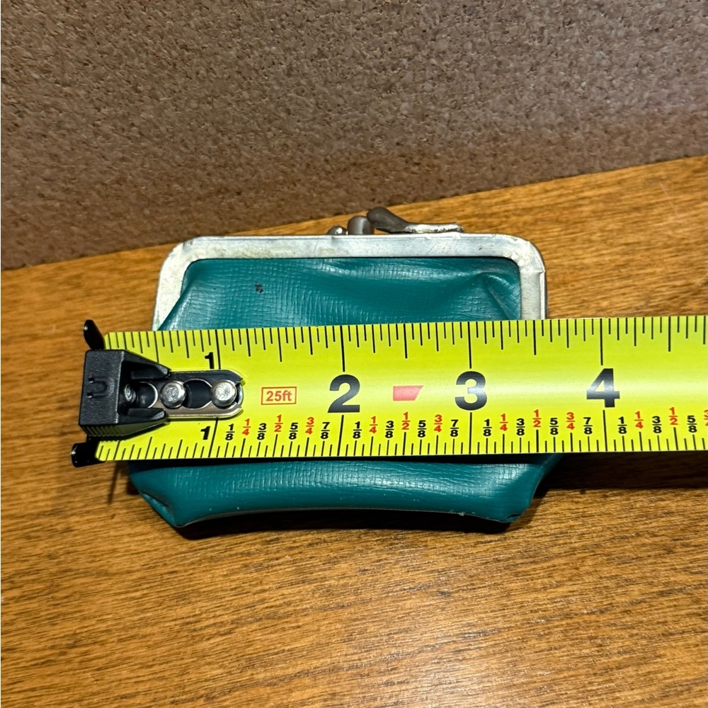 Vintage Teal Blue Colored Coin Purse Wallet with Kiss-Lock - Picture 4 of 5